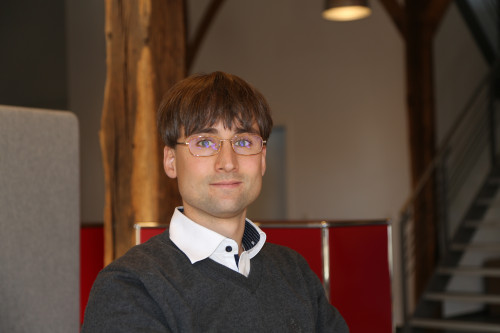 Portraitfoto von Dr. Linus Feldkamp | Arobo GmbH