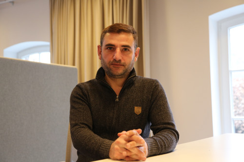 Portraitfoto von Hasan Alamar | Arobo GmbH